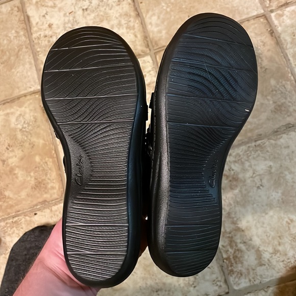 COPY - Clark’s Women’s Size 7 Laurieann Step Black Leather Mule 🚨Discount Shipp… - Picture 2 of 7